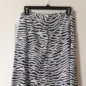 Old Navy Maxi Skirt Zebra Print Navy Blue size M